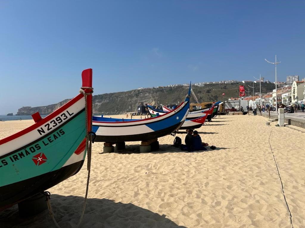 100 Meters From The Beach! Rua Da Regeneracao Nazare Exterior photo