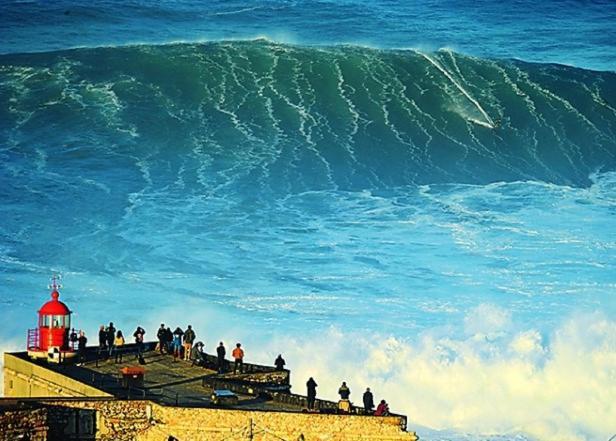 100 Meters From The Beach! Rua Da Regeneracao Nazare Exterior photo