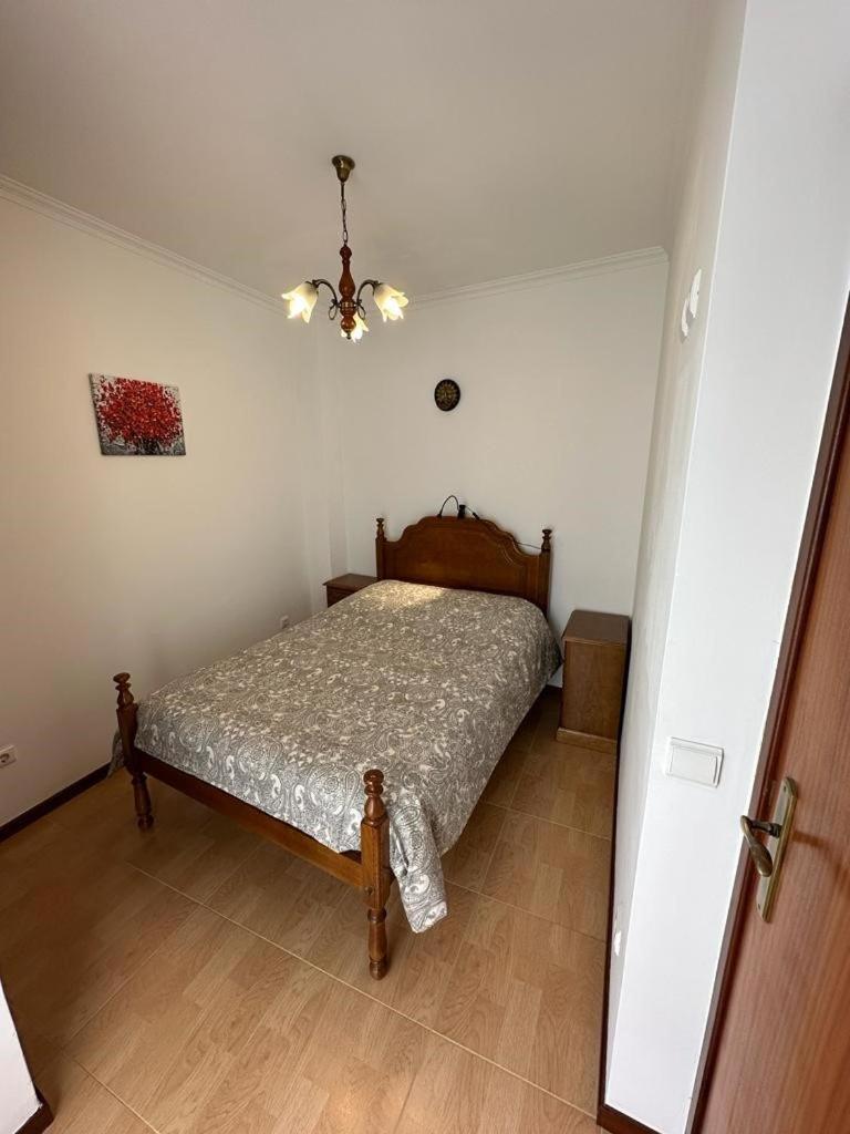 100 Meters From The Beach! Rua Da Regeneracao Nazare Exterior photo